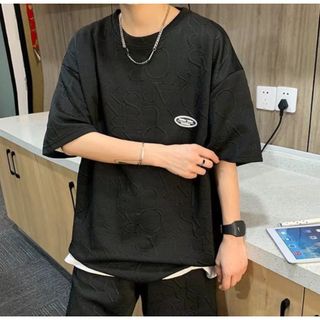 【限定商品】　デザインTシャツ　エンボス　トップス　半袖　ストリート　黒　L(Tシャツ(半袖/袖なし))