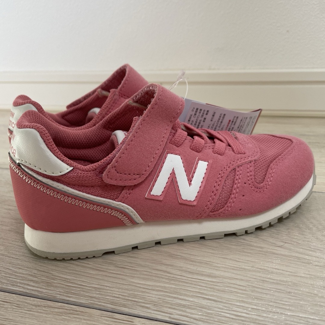 New Balance(ニューバランス)のニューバランス　シューズ　373　ピンク　19cm　キッズ キッズ/ベビー/マタニティのキッズ靴/シューズ(15cm~)(スニーカー)の商品写真