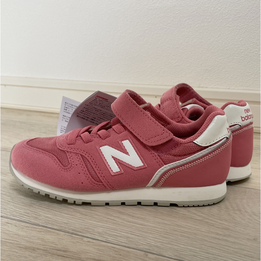 New Balance(ニューバランス)のニューバランス　シューズ　373　ピンク　19cm　キッズ キッズ/ベビー/マタニティのキッズ靴/シューズ(15cm~)(スニーカー)の商品写真