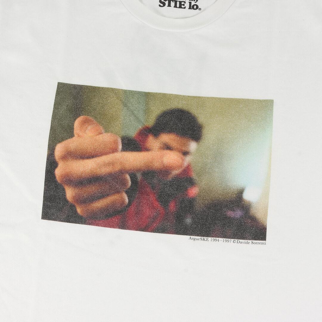 Stie-lo スティーロー Tシャツ サイズ:M 23SS MINEDENIM Davide Sorrenti フォトプリント クルーネック 半袖Tシャツ Da Fingar T-SH ホワイト 白 コラボ トップス カットソー【メンズ】【中古】 メンズのトップス(Tシャツ/カットソー(半袖/袖なし))の商品写真