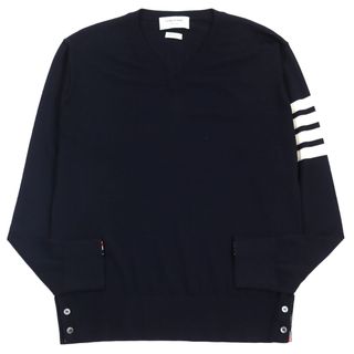 極美品○THOM BROWNE トムブラウン MKA230A-00014415 ファインメリノウール Vネック プルオーバー ウール100% 現行モデル 4-Bar ストライプ シグネチャーグログラン ニット/セーター ネイビー 3 イタリア製 正規品 メンズ