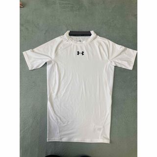 アンダーアーマー(UNDER ARMOUR)のアンダーアーマー  ヒートギアアーマーショートスリーブ白⑤(Tシャツ/カットソー(半袖/袖なし))