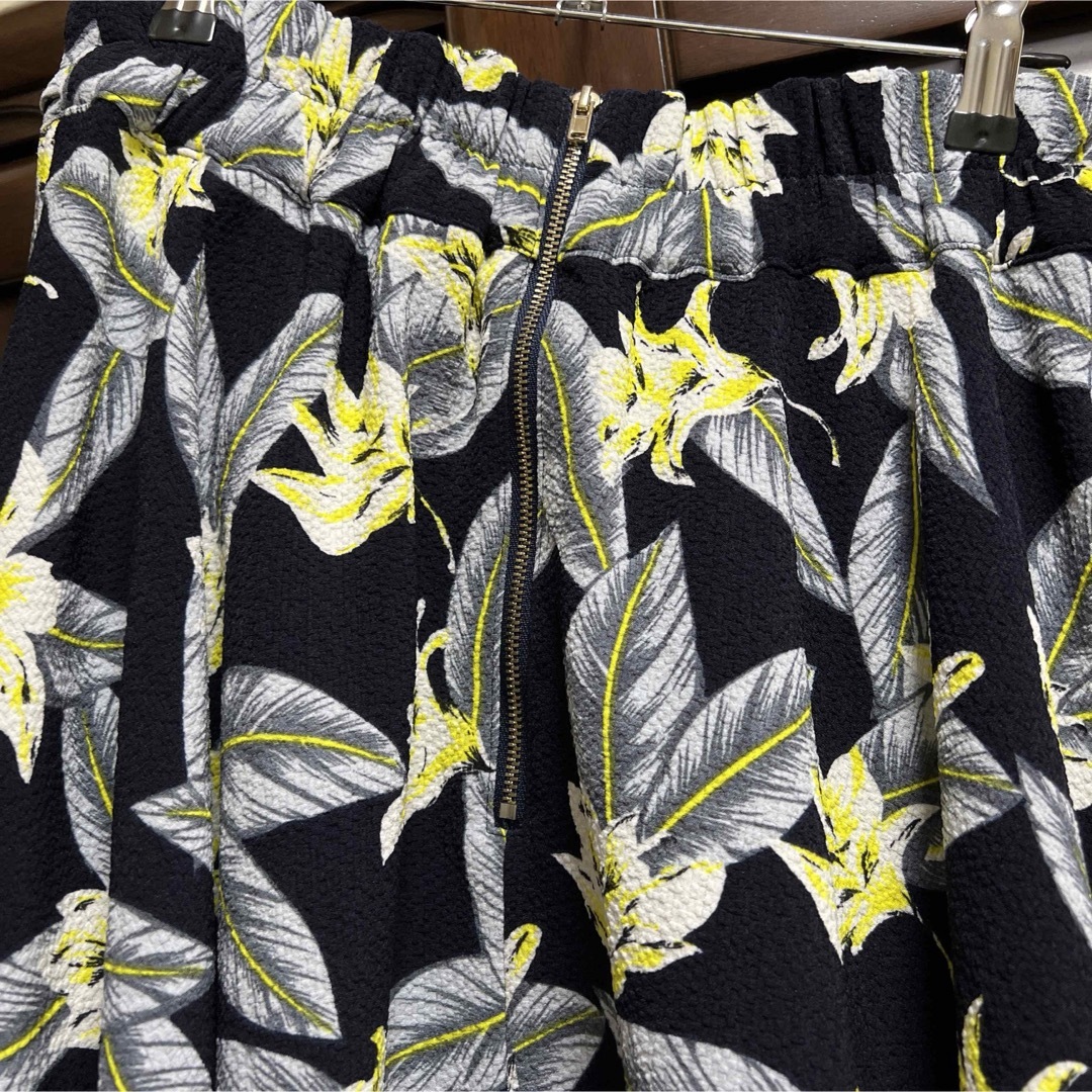 花柄膝丈スカート GRL スナイデル レディースのスカート(ひざ丈スカート)の商品写真