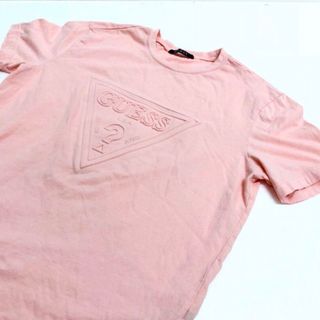 ゲス(GUESS)のゲス《GUESS》半袖 エンボス加工 Ｔシャツ(Tシャツ/カットソー(半袖/袖なし))