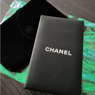 CHANEL - 美品 CHANELミラー あぶらとり紙 白ロゴ