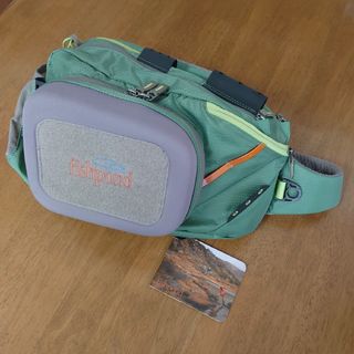 Fishpond フィッシュポンド　サミットスリングバッグ