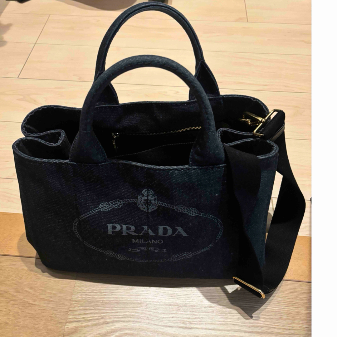 PRADA(プラダ)のプラダ　カナパデニム　大きい レディースのバッグ(トートバッグ)の商品写真