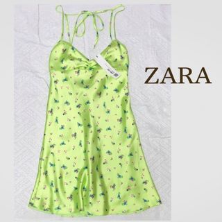 ザラ(ZARA)の【新品 S】ZARA サテン花柄フレアミニワンピース(ミニワンピース)