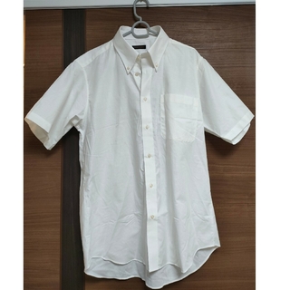 ワイシャツ　白　半袖　綿７０%　ボタンダウン(シャツ)