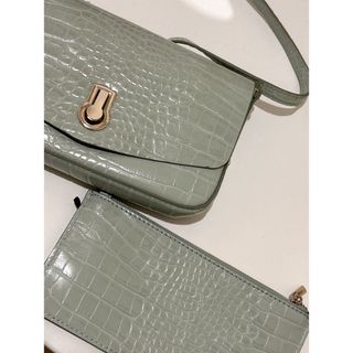 ZARA - ZARA ショルダーバッグ