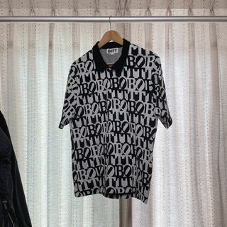 ティー(TTT_MSW)の【M】BoTT / SQUARE LOGO S/SL JACQUARD POLO(ポロシャツ)