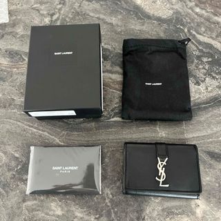 Yves Saint Laurent - YVES SAINT LAURENT サンローラン　キーケース