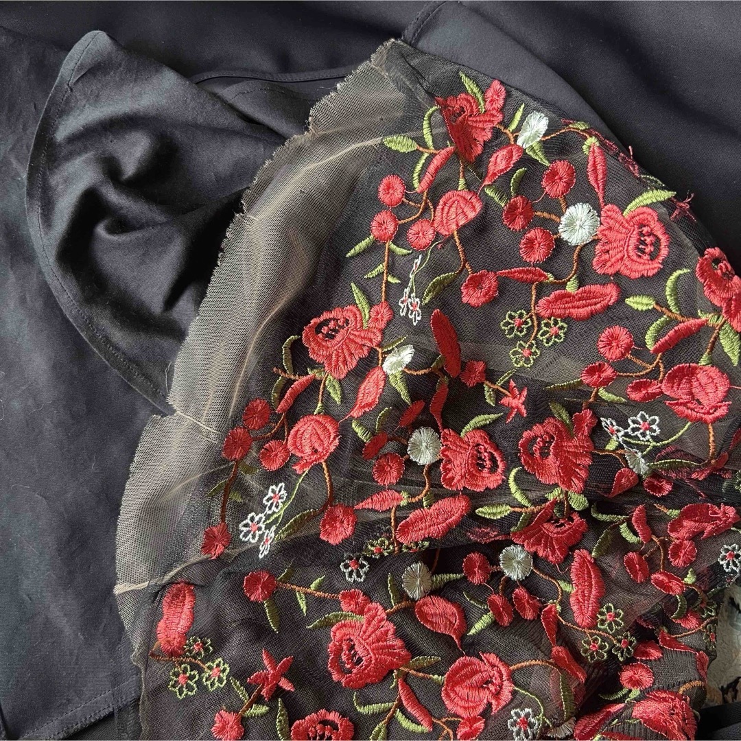 AngelR(エンジェルアール)のAngel R エンジェルアール ストレッチフラワー刺繍チュール切替ロングドレス レディースのフォーマル/ドレス(ロングドレス)の商品写真