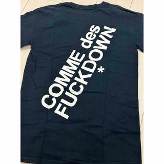 COMME des GARCONS - COMME des FUCKDOWN Tシャツ