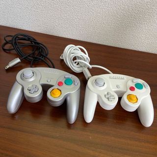 ニンテンドー　ゲームキューブ　コントローラー　グレー　ホワイト(その他)