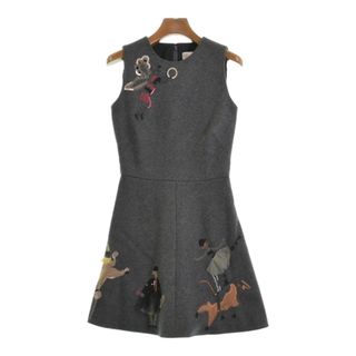 レッドヴァレンティノ(RED VALENTINO)のRED VALENTINO ワンピース 38(S位) グレー 【古着】【中古】(ひざ丈ワンピース)