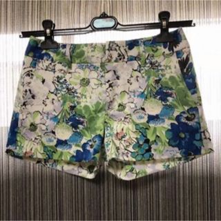 花柄 ショートパンツ　青　白　GREEN LABEL フラワー