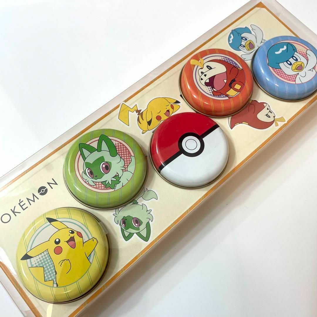 ポケモン お菓子入り ミニ缶セット PKW-2 ピカチュウ Pokémon エンタメ/ホビーのおもちゃ/ぬいぐるみ(キャラクターグッズ)の商品写真