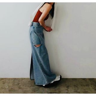 クラネ(CLANE)のCLANE CIRCLE CUT LAYERED DENIM SKIRT(ロングスカート)