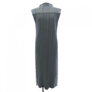 PLEATS PLEASE ISSEY MIYAKE - プリーツプリーズ PLEATS PLEASE ワンピース