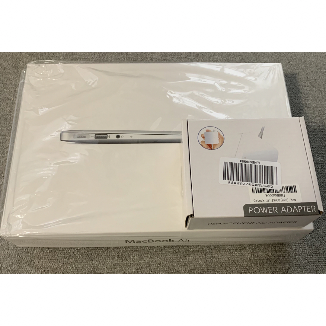 Apple(アップル)の【ジャンク】MacBook Air 11インチ-inch Mid 2012 スマホ/家電/カメラのPC/タブレット(ノートPC)の商品写真