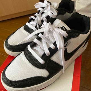 ナイキ(NIKE)のNIKE  エバノン　LOW 25.5(スニーカー)