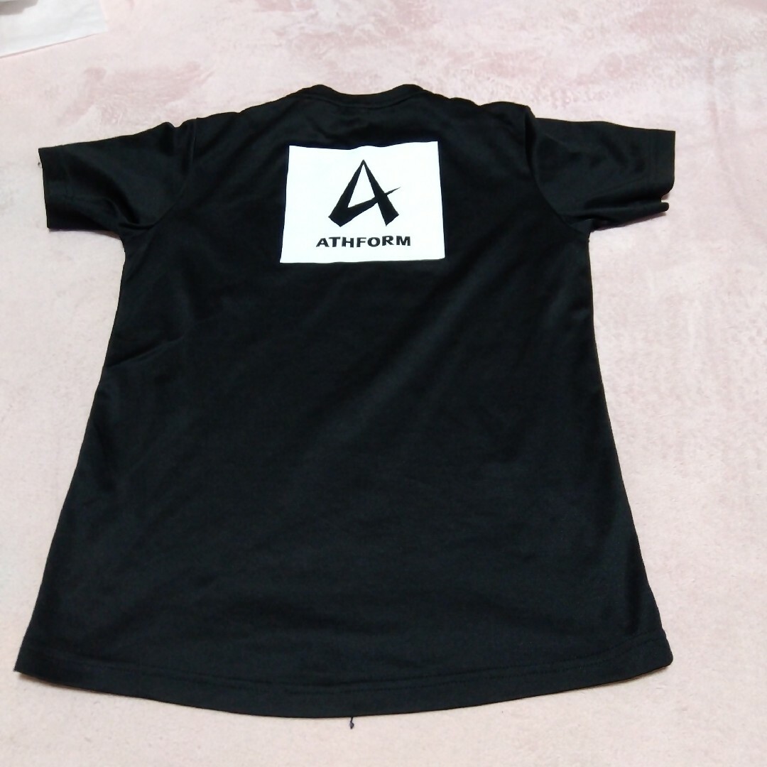 ☆ATHFORM Tシャツ☆ キッズ/ベビー/マタニティのキッズ服男の子用(90cm~)(Tシャツ/カットソー)の商品写真