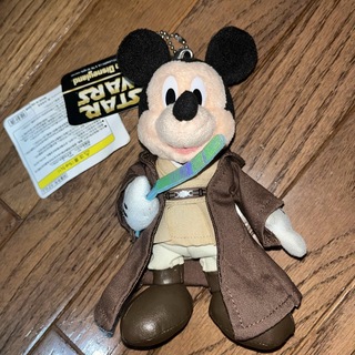 ディズニー(Disney)のＴＤＬ東京ディズニーランド☆スターウォーズ　ジェダイ　ミッキー ぬいぐるみバッジ(キャラクターグッズ)