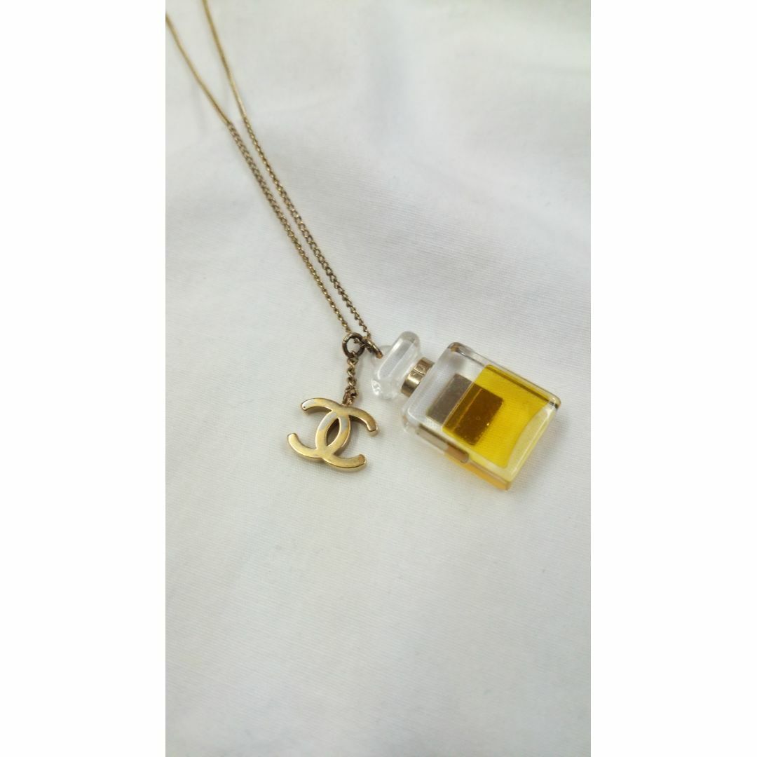 希少 CHANEL シャネル ネックレス No.5 ナンバー5 香水ボトル 希少 CHANEL シャネル ネックレス No.5 ナンバー5 香水ボトル