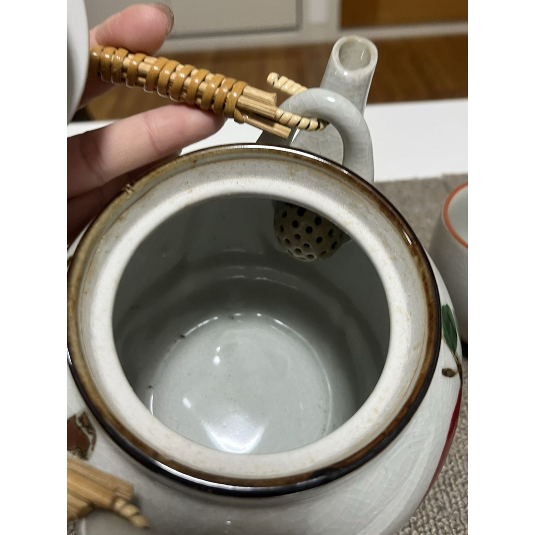 伊万里 籐ハンドル付き柿陶器急須 茶器セット 1970年代湯呑 和食器  インテリア/住まい/日用品のキッチン/食器(食器)の商品写真