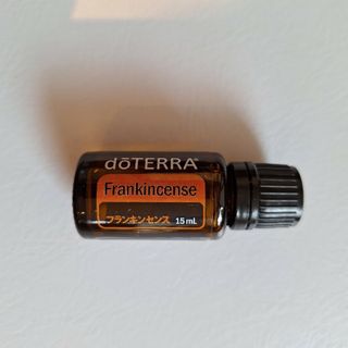 ドテラ(doTERRA)の新品『フランキンセンス』エッセンシャルオイル　正規品(エッセンシャルオイル（精油）)