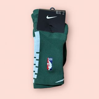 ナイキ(NIKE)のバックス色 Power Crewソックス Nike NBA選手支給品Lサイズ(バスケットボール)