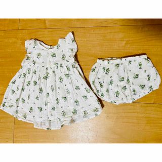 プチバトー(PETIT BATEAU)のプチバトー　プリントフラワーワンピース（ブルマセット）(ロンパース)