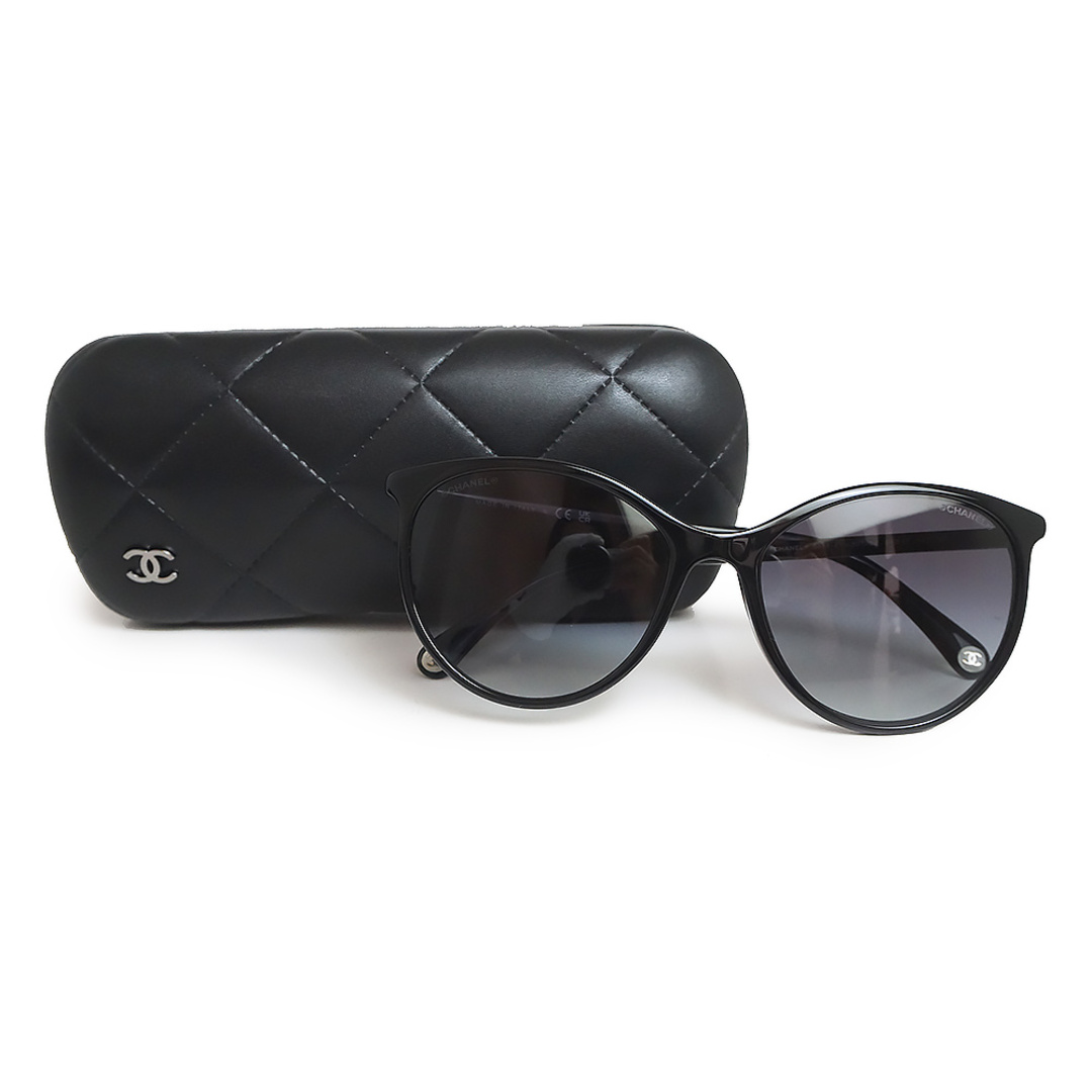 シャネル ココマーク サングラス アイウェア ブラック 黒 シルバー金具 5448-A A71406 箱付 CHANEL(未使用 展示品) シャネル ココマーク サングラス アイウェア ブラック 黒 シルバー金具 5448-A A71406 箱付 CHANEL(未使用 展示品)