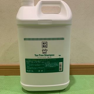 Ｍ君様専用　　A.P.D.C. ティーツリーシャンプー(5L)(その他)