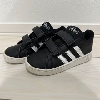 アディダス(adidas)のアディダス 16cm キッズ スニーカー 黒色(スニーカー)