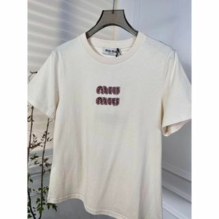 miumiu - ミュウミュウ tシャツです 極美品MIUMIUミュウミュウ夏の半袖