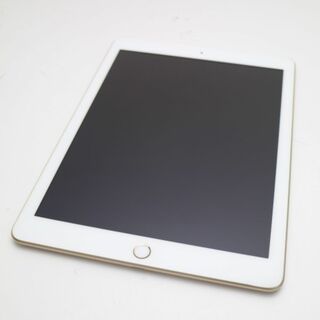 アップル(Apple)のSIMフリー iPad 第5世代 32GB ゴールド  M888(タブレット)