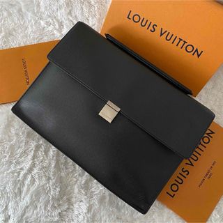 ルイヴィトン(LOUIS VUITTON)の美品✨ルイヴィトン LOUIS VUITTON タイガ バッグ ブリーフケース(ビジネスバッグ)