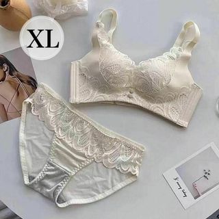 ノンワイヤー ブラジャーショーツセット ホワイト　美胸 下着　脇高　盛れる XL(ブラ&ショーツセット)