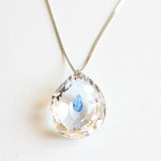 スワロフスキー(SWAROVSKI)の【美品】スワロフスキー Neon Dark Blue ネックレス(ネックレス)