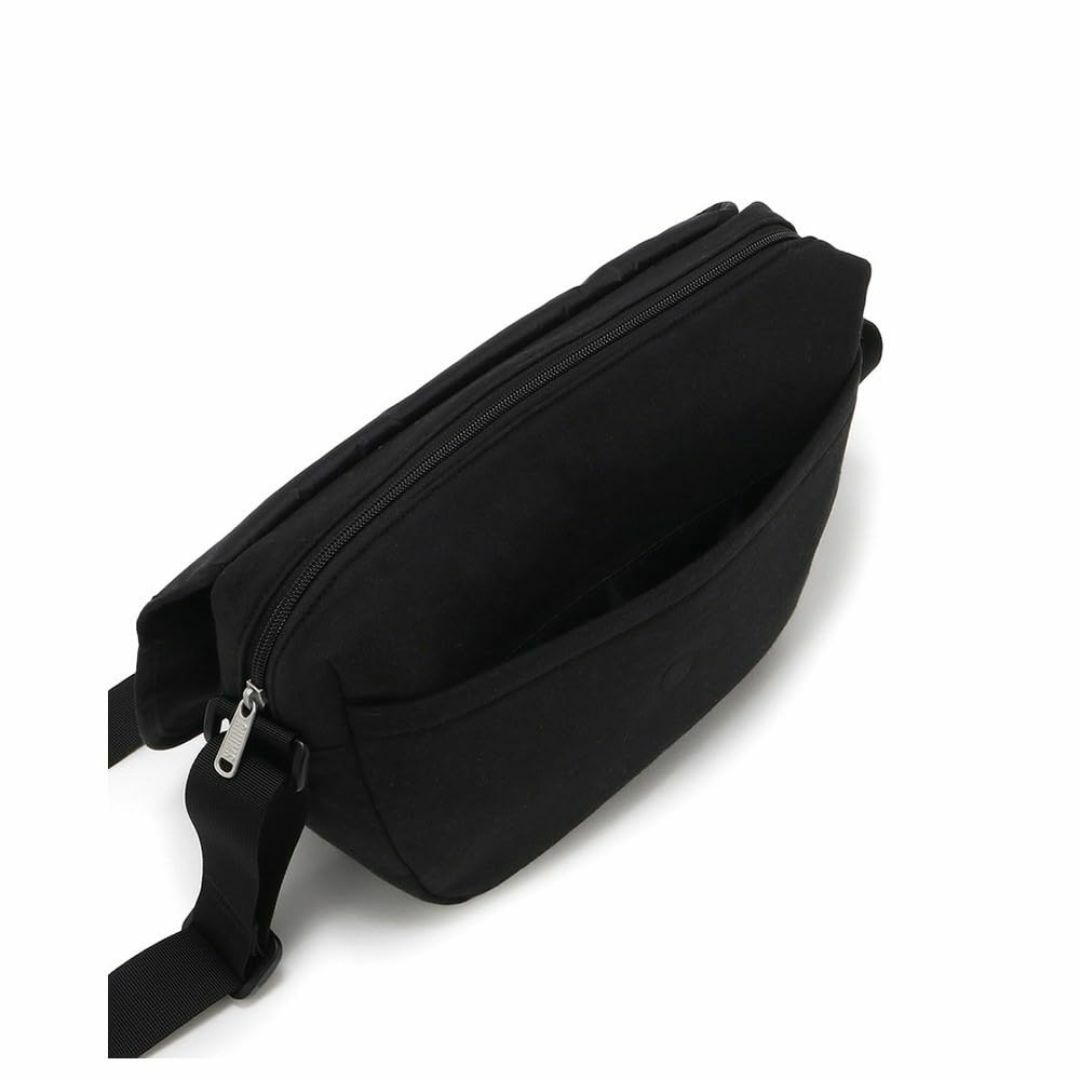 【色: ブラック】[チャムス] Round Flap Shoulder Bag  メンズのバッグ(その他)の商品写真