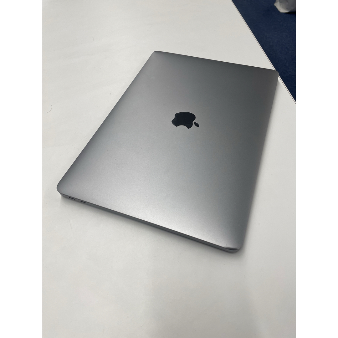 Apple(アップル)のMacbook Pro 2017 スマホ/家電/カメラのPC/タブレット(ノートPC)の商品写真