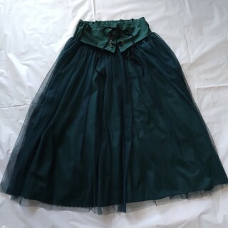 グリーンのチュールスカート(ロングスカート)