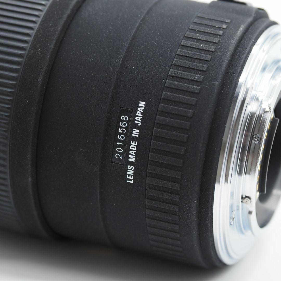 ★極上品★ SIGMA シグマ 105mm F2.8 EX DG MACRO  スマホ/家電/カメラのカメラ(レンズ(単焦点))の商品写真