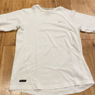 ナイキ(NIKE)のTシャツ 半袖 半袖Tシャツ ホワイト ナイキ　トレーニング　スポーツ(Tシャツ/カットソー)