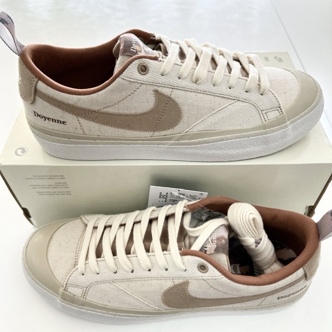 NIKE(ナイキ)のナイキ　Doyenne SB BLAZER LOW QS ブレーザー27.5cm メンズの靴/シューズ(スニーカー)の商品写真