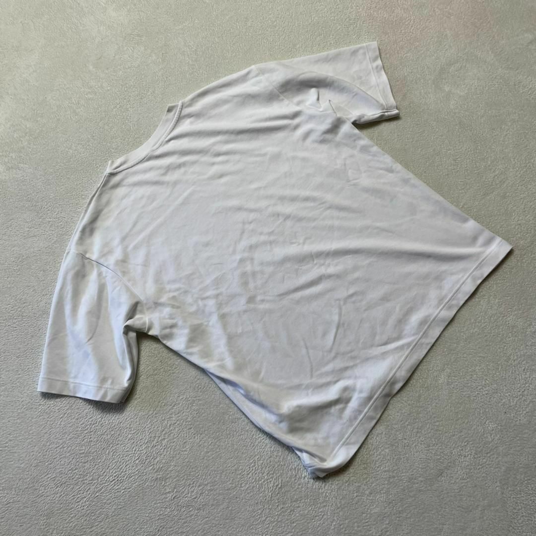 UNIQLO(ユニクロ)のユニクロ Tシャツ トップス オーバーサイズ 白 ホワイト 人気 シンプル メンズのトップス(その他)の商品写真