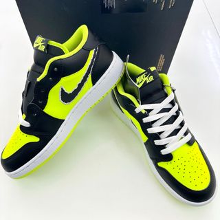 NIKE - ナイキ　AIR JORDAN1 LOW SE GS エアジョーダン1 24cm