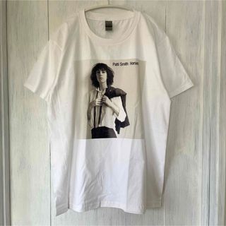 ギルタン(GILDAN)のPatti Smith / Horses  /Lサイズ(Tシャツ/カットソー(半袖/袖なし))